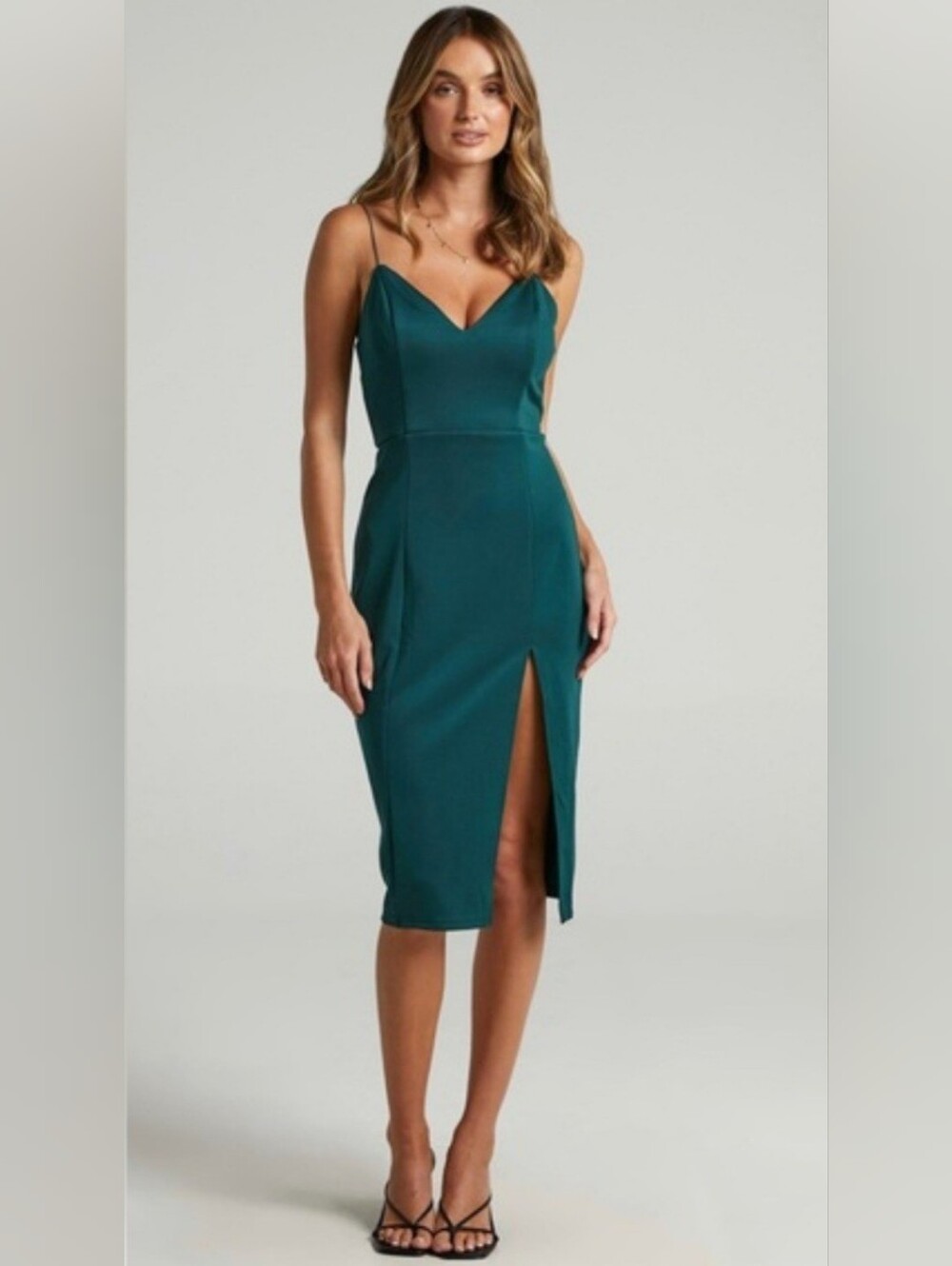 Big Ideas Emerald V Neck Spaghetti-Strap Midi Dress with Front Slit Size 8